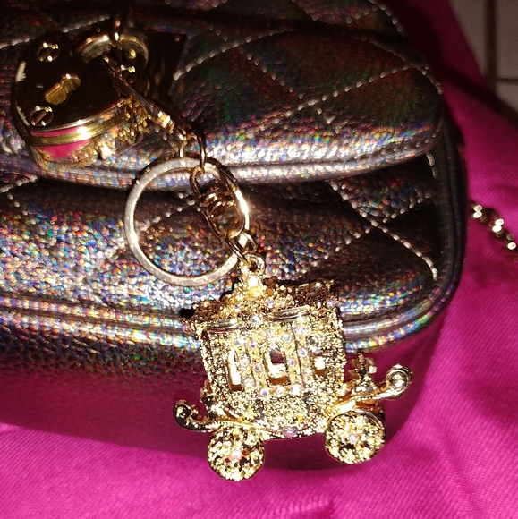 Juicy Couture 2 EUC crossbody Purse ๐/Wristlet ๐ - Picture 12 of 16